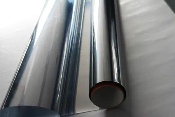 金屬表面的薄膜用激光可以切割嗎？不會(huì)燒糊嗎？