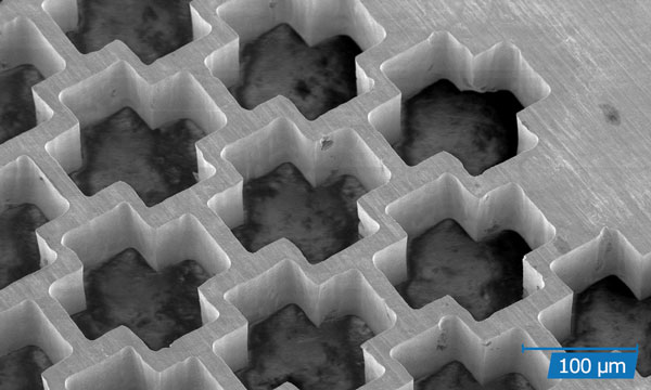 激光精密鉆孔 ? 速度極快，磨損最小(圖9)