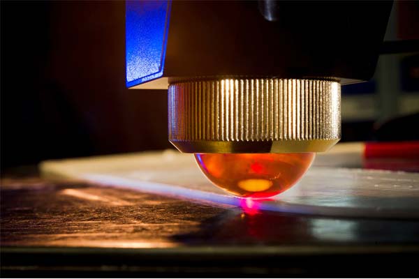 激光焊接機和激光切割機之間有什么區別呢？