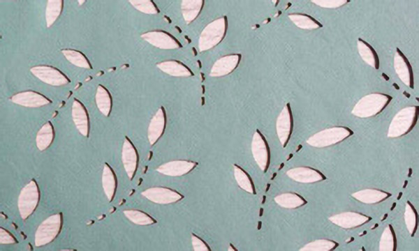 皮革激光雕刻案例 皮革/布料激光打孔案例(圖1)