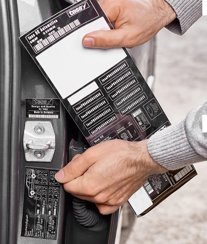  二維碼標簽如何實現高速模切？| 卷對卷激光模切一體機解決方